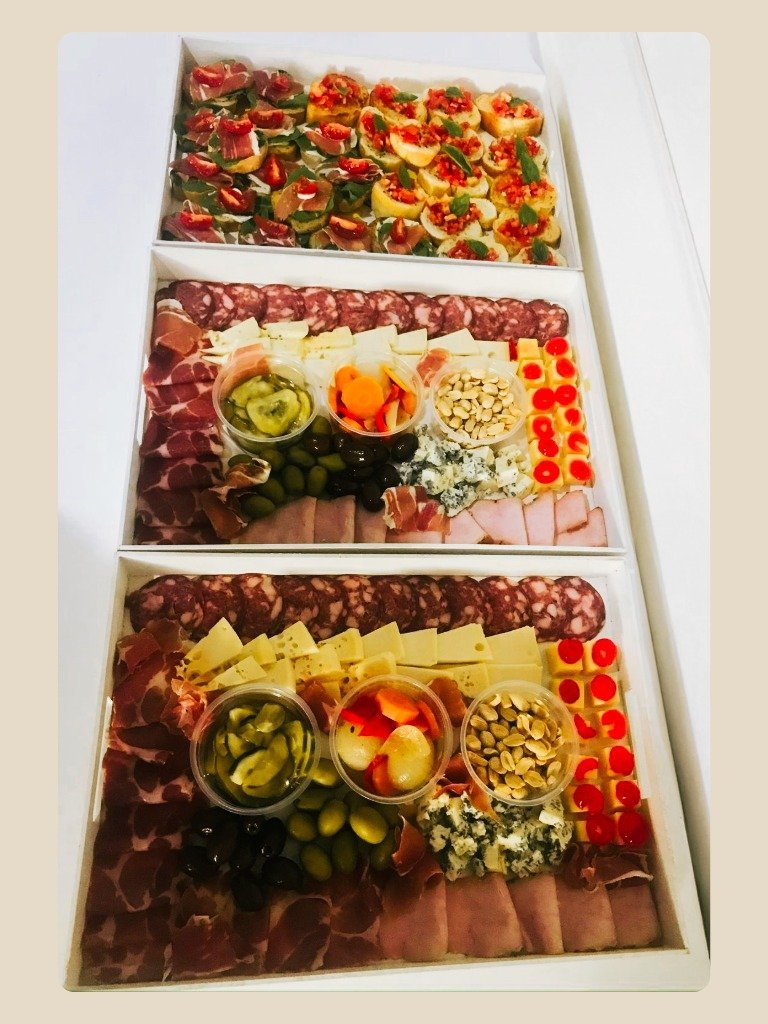 Catering Empresarial Premium Enjoy - Enjoy y a Picar