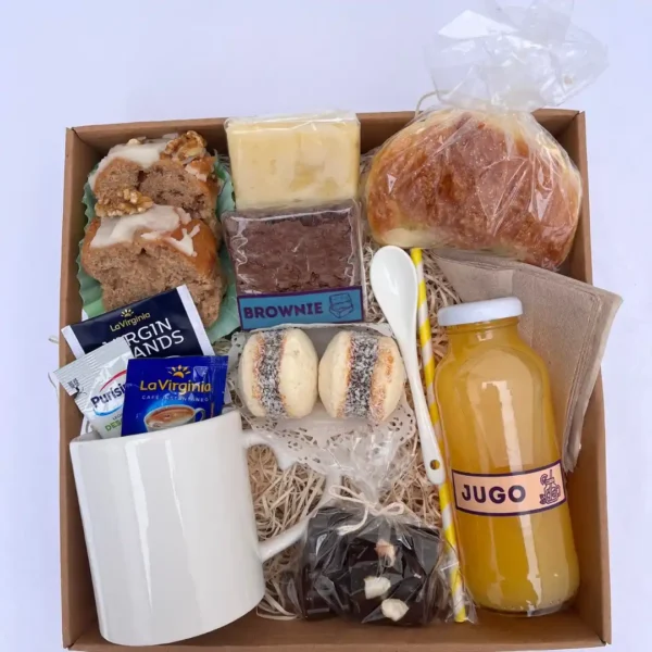 Box Desayuno Gourmet Clásico con Taza de Cerámica Blanca