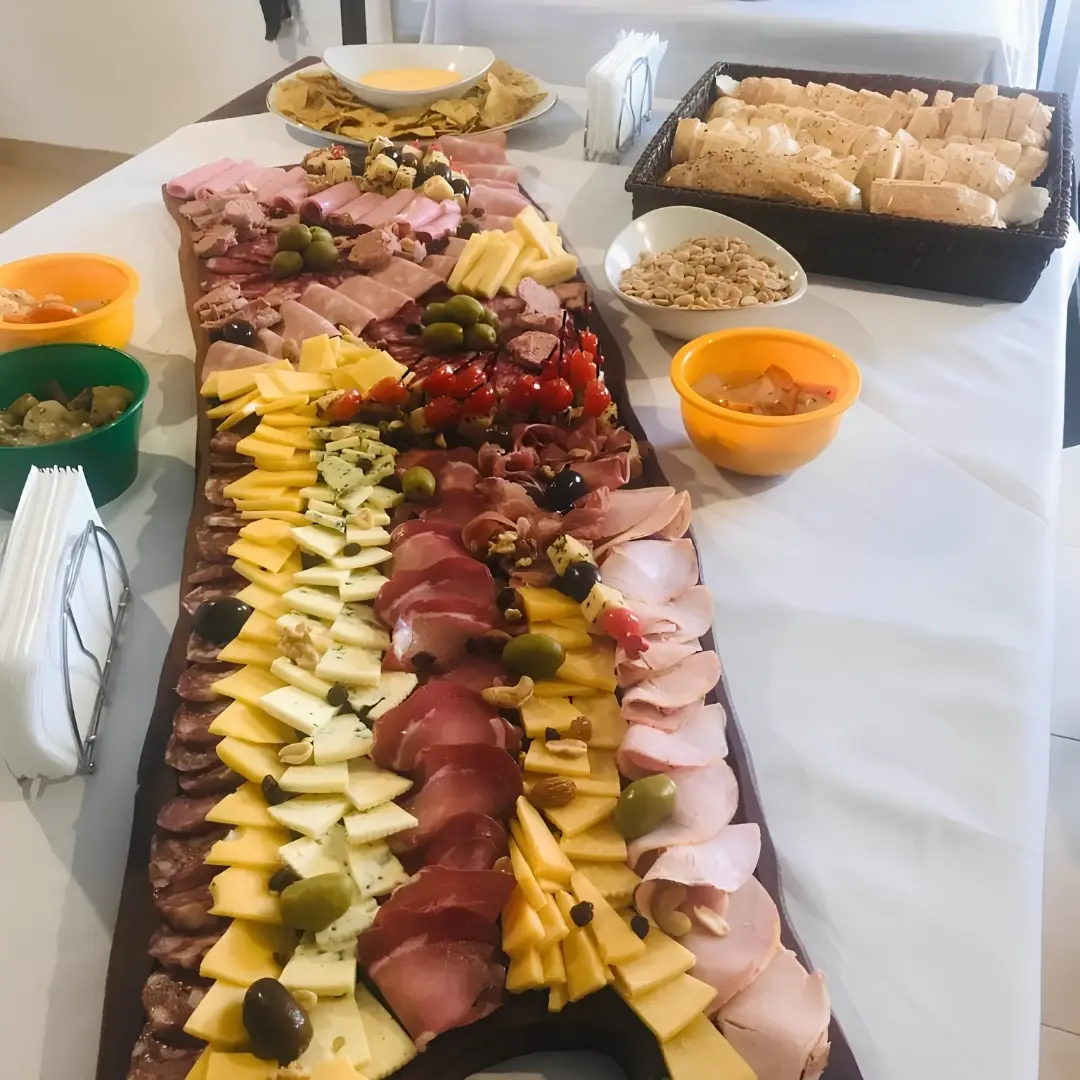 Tabla de fiambres para cumpleaños. Enjoy y a picar!